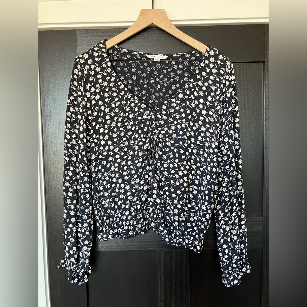 American Eagle Outfitters Black Floral Blouse